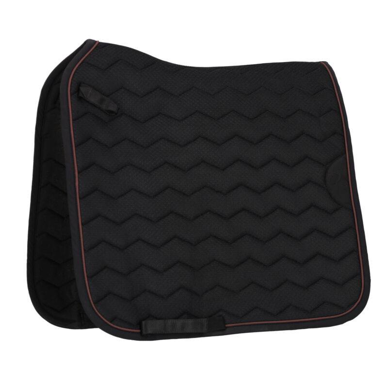 QHP Avenna dressurunderlag